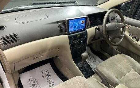 Toyota Corolla, 2001 год, 649 999 рублей, 13 фотография