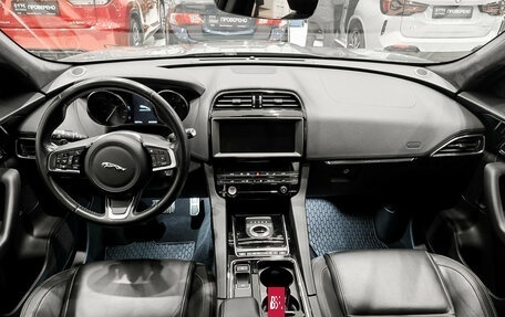 Jaguar F-Pace, 2020 год, 3 790 000 рублей, 17 фотография
