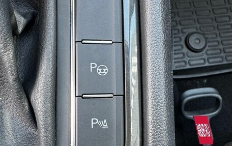 Volkswagen Tiguan II, 2018 год, 2 810 000 рублей, 21 фотография