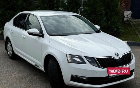 Skoda Octavia, 2020 год, 1 280 000 рублей, 2 фотография