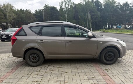 KIA cee'd I рестайлинг, 2009 год, 650 000 рублей, 4 фотография