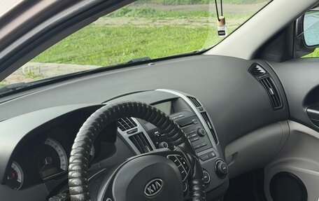 KIA cee'd I рестайлинг, 2009 год, 650 000 рублей, 10 фотография
