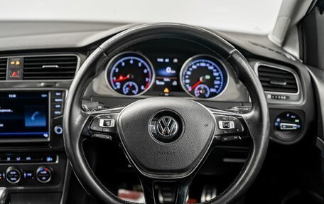 Volkswagen Golf VII, 2015 год, 1 695 000 рублей, 10 фотография