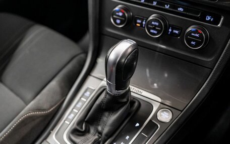 Volkswagen Golf VII, 2015 год, 1 695 000 рублей, 15 фотография