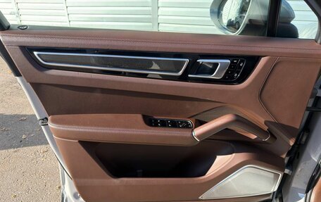 Porsche Cayenne III, 2019 год, 8 342 000 рублей, 9 фотография
