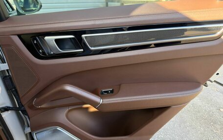 Porsche Cayenne III, 2019 год, 8 342 000 рублей, 15 фотография
