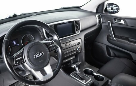 KIA Sportage IV рестайлинг, 2019 год, 2 439 000 рублей, 8 фотография