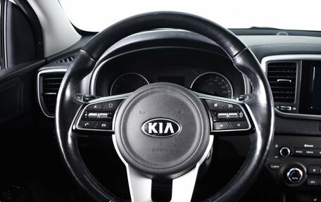 KIA Sportage IV рестайлинг, 2019 год, 2 439 000 рублей, 13 фотография