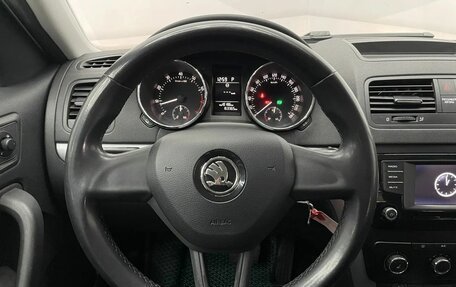 Skoda Yeti I рестайлинг, 2017 год, 1 229 000 рублей, 11 фотография