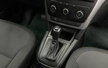 Skoda Yeti I рестайлинг, 2017 год, 1 229 000 рублей, 20 фотография