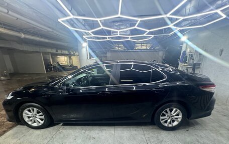 Toyota Camry, 2018 год, 1 820 000 рублей, 2 фотография