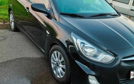 Hyundai Solaris II рестайлинг, 2011 год, 600 000 рублей, 8 фотография