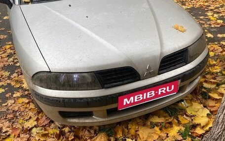 Mitsubishi Carisma I, 2003 год, 160 000 рублей, 1 фотография