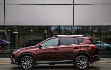 Toyota RAV4, 2018 год, 2 888 000 рублей, 5 фотография