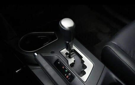 Toyota RAV4, 2018 год, 2 888 000 рублей, 26 фотография