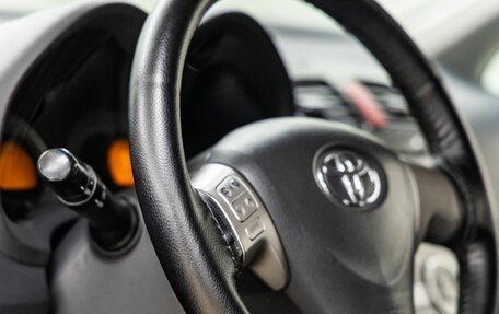 Toyota Auris II, 2008 год, 648 000 рублей, 24 фотография