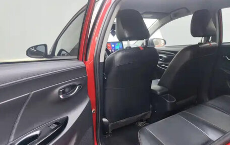 Toyota Yaris XP150 рестайлинг, 2022 год, 1 370 004 рублей, 10 фотография