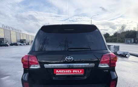 Toyota Land Cruiser 200, 2008 год, 2 700 000 рублей, 4 фотография