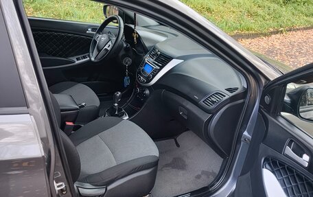 Hyundai Solaris II рестайлинг, 2014 год, 670 000 рублей, 8 фотография