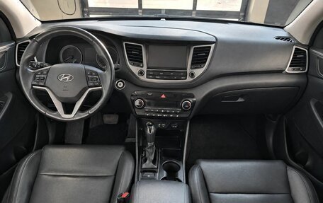 Hyundai Tucson III, 2018 год, 1 799 000 рублей, 10 фотография
