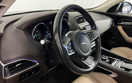 Jaguar F-Pace, 2020 год, 2 690 000 рублей, 9 фотография