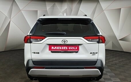 Toyota RAV4, 2024 год, 3 337 000 рублей, 8 фотография