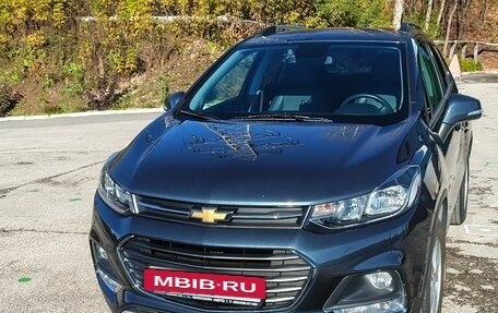 Chevrolet Trax, 2020 год, 1 540 000 рублей, 2 фотография