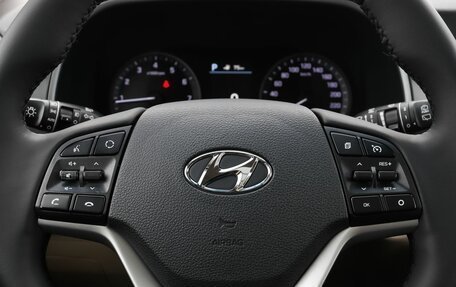Hyundai Tucson III, 2019 год, 2 490 000 рублей, 12 фотография