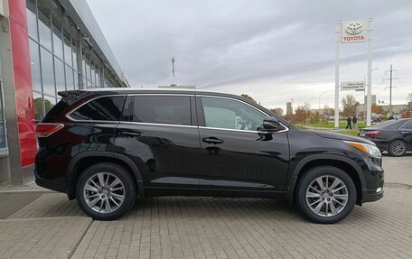 Toyota Highlander III, 2014 год, 2 512 000 рублей, 4 фотография