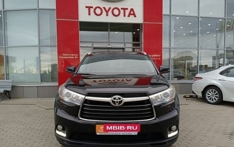 Toyota Highlander III, 2014 год, 2 512 000 рублей, 2 фотография