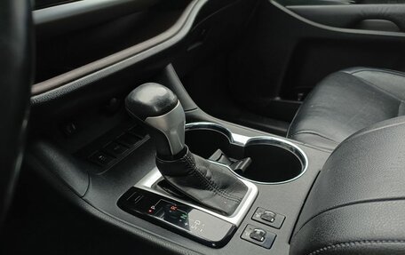 Toyota Highlander III, 2014 год, 2 512 000 рублей, 11 фотография