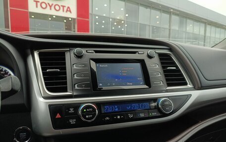 Toyota Highlander III, 2014 год, 2 512 000 рублей, 12 фотография