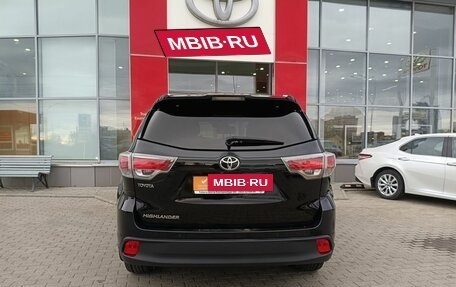 Toyota Highlander III, 2014 год, 2 512 000 рублей, 18 фотография