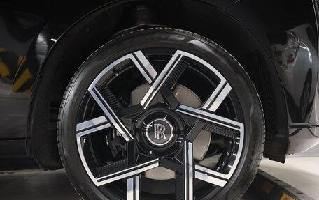 Rolls-Royce Cullinan, 2025 год, 62 000 000 рублей, 3 фотография