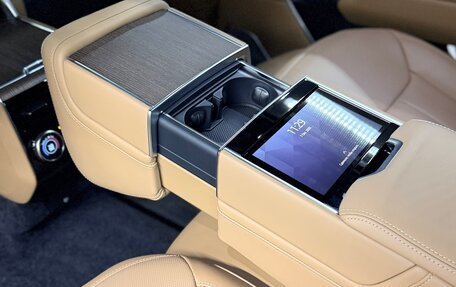 Land Rover Range Rover IV рестайлинг, 2025 год, 22 900 000 рублей, 10 фотография
