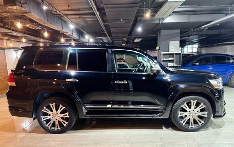 Toyota Land Cruiser 200, 2016 год, 5 500 000 рублей, 7 фотография