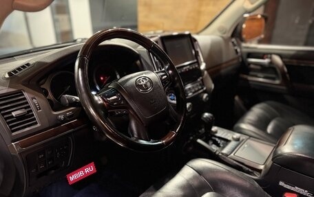Toyota Land Cruiser 200, 2016 год, 5 500 000 рублей, 13 фотография