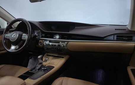 Lexus ES VII, 2016 год, 2 650 000 рублей, 16 фотография