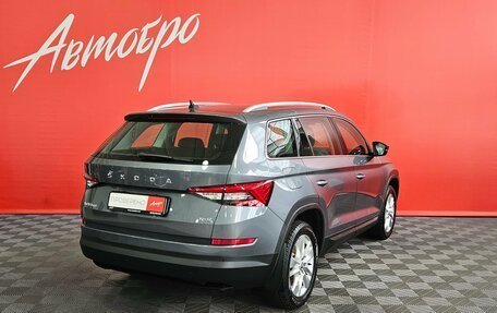 Skoda Kodiaq I, 2021 год, 2 999 000 рублей, 5 фотография