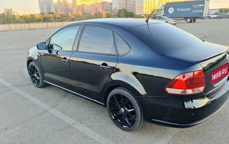 Volkswagen Polo VI (EU Market), 2012 год, 850 000 рублей, 11 фотография