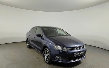 Volkswagen Polo VI (EU Market), 2012 год, 595 000 рублей, 3 фотография