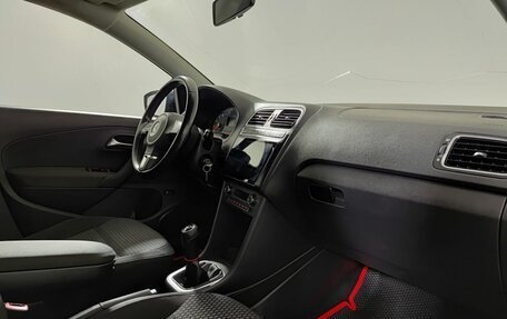 Volkswagen Polo VI (EU Market), 2012 год, 595 000 рублей, 13 фотография