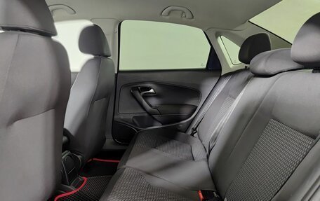 Volkswagen Polo VI (EU Market), 2012 год, 595 000 рублей, 15 фотография