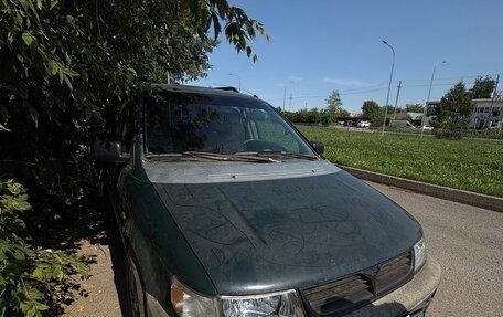 Mitsubishi Space Runner II, 1996 год, 150 000 рублей, 2 фотография