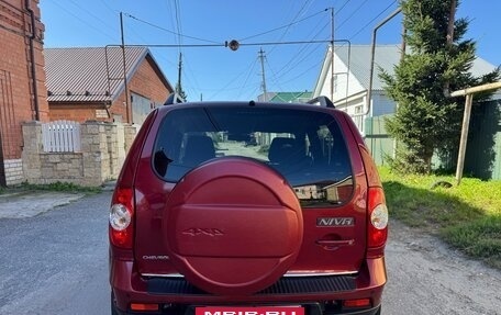 Chevrolet Niva I рестайлинг, 2019 год, 819 000 рублей, 5 фотография