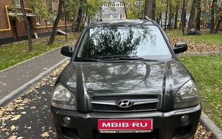 Hyundai Tucson III, 2008 год, 850 000 рублей, 1 фотография