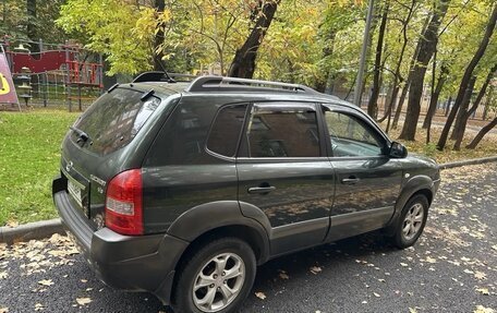 Hyundai Tucson III, 2008 год, 850 000 рублей, 3 фотография