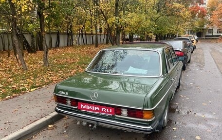Mercedes-Benz W123, 1981 год, 380 000 рублей, 5 фотография