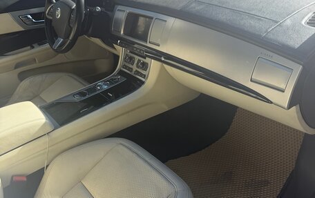 Jaguar XF I рестайлинг, 2012 год, 620 000 рублей, 12 фотография