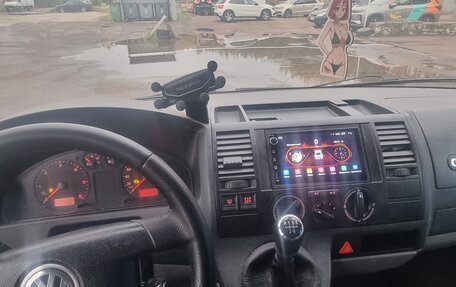 Volkswagen Transporter T5 рестайлинг, 2007 год, 980 000 рублей, 4 фотография